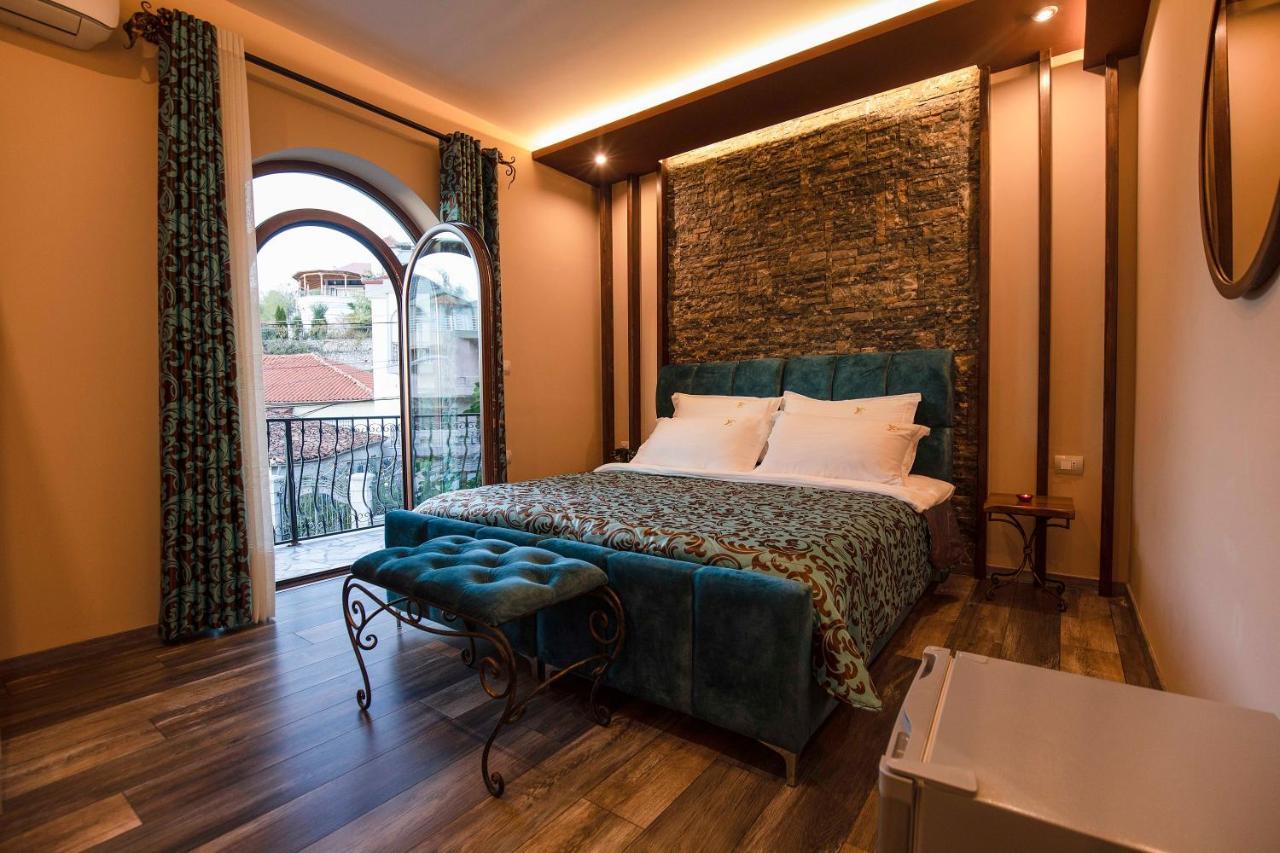Vila Eden Boutique Hotel Korce Eksteriør billede
