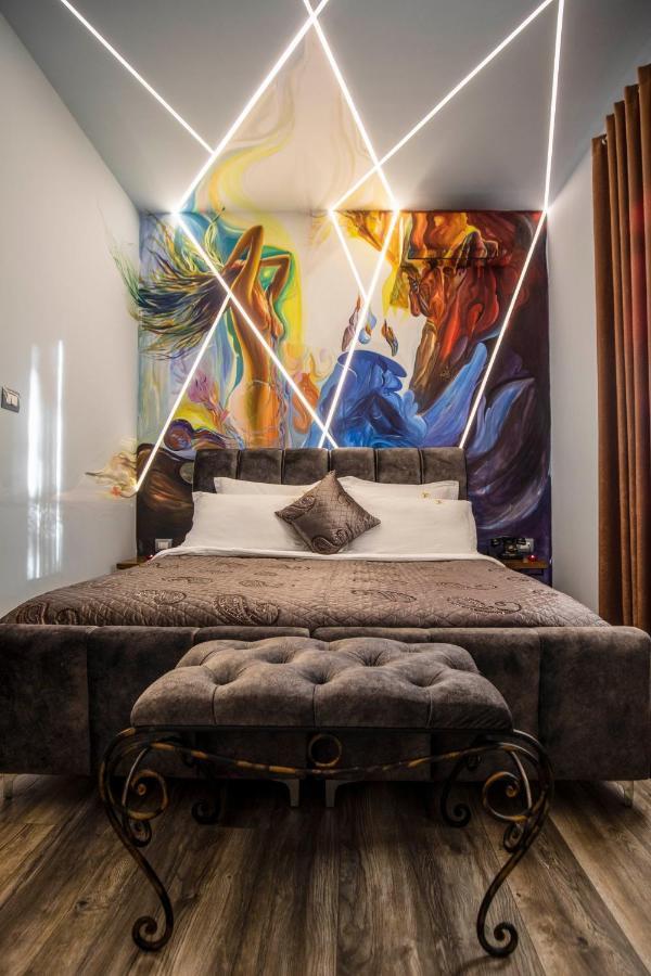Vila Eden Boutique Hotel Korce Eksteriør billede