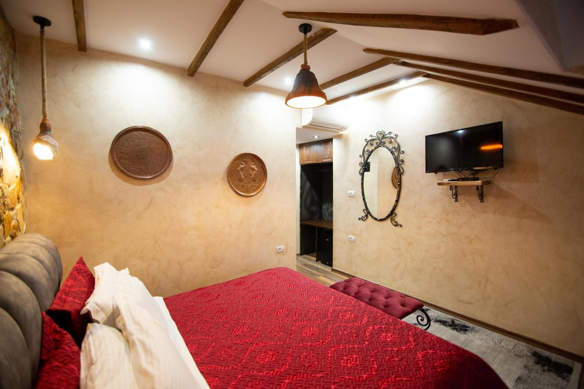 Vila Eden Boutique Hotel Korce Værelse billede