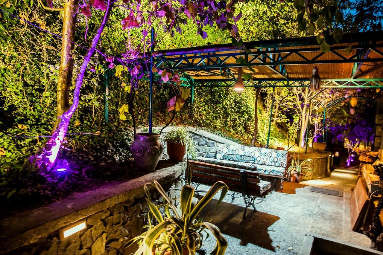 Vila Eden Boutique Hotel Korce Eksteriør billede